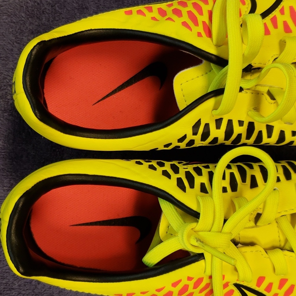 NEW Nike Magista - Picture 3 of 5